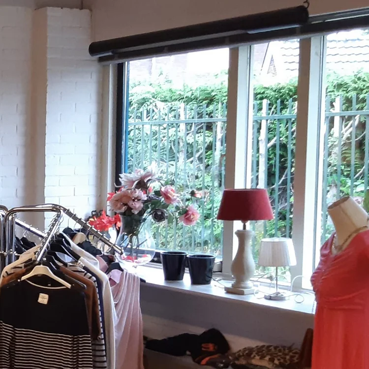 Geef- en Neemwinkel 't Vuronger